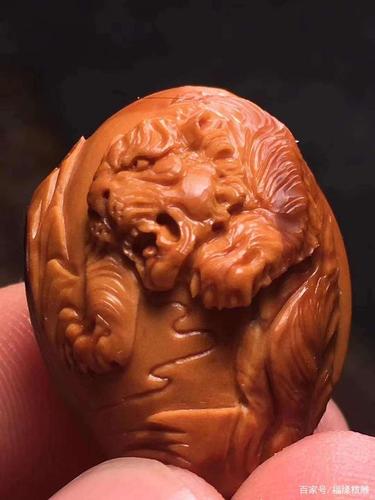 橄榄核雕刻十大名家排名——王云大师代表作核雕手串