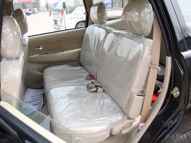 2011款一汽森雅m80 1.5mt舒适型(5座国Ⅳ)