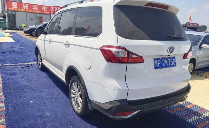 郑州二手北汽昌河m70 2017 款 1.5l 手动商务舱 白色 - 小猪二手车