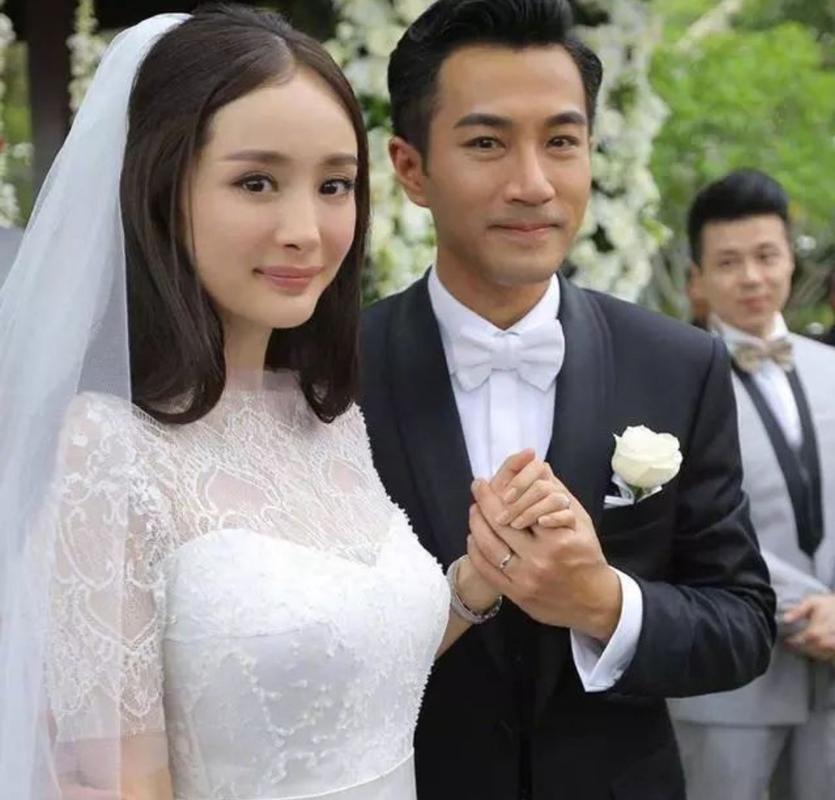 刘恺威杨幂结婚照