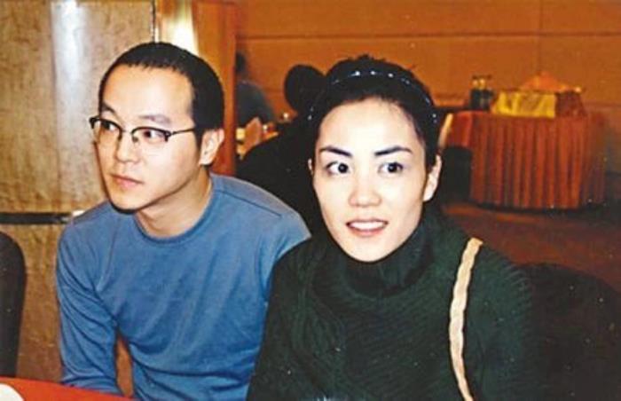 王菲个人资料简介一代歌后王菲的坎坷情史