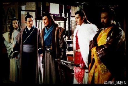 剧组拍摄了单雄信"锁五龙"的桥段,胡东为此昼夜赶工,几乎没有休息的