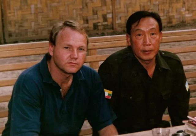 但也正因如此,坤沙彻底成为了众矢之的.