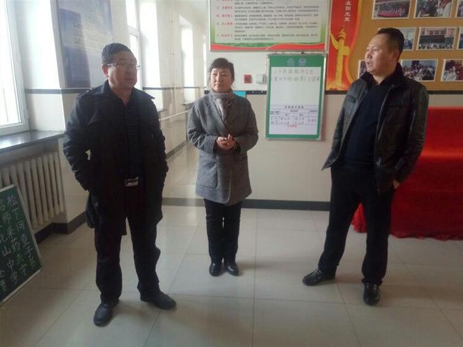 阿城区教育局副局长赵勇到永红小学检查指导工作