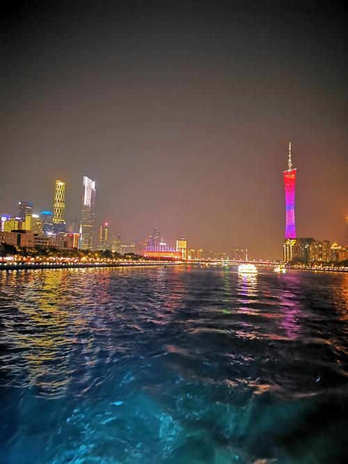 夜游珠江