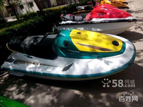 特价处理 二手雅马哈摩托艇 品质保证