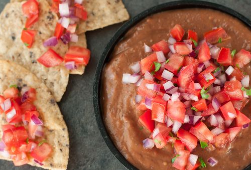 chipotle black bean dip with pico de gallo