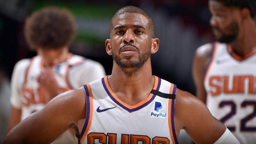 因为输球,太阳队让出联盟第一的宝座.此役,布克30分,但保罗低迷