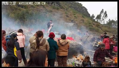 无聊,去拜拜贵港状元坟,保佑升官发财!