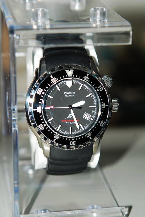 mdv-102 剑鱼系列全钢表身 旋盖