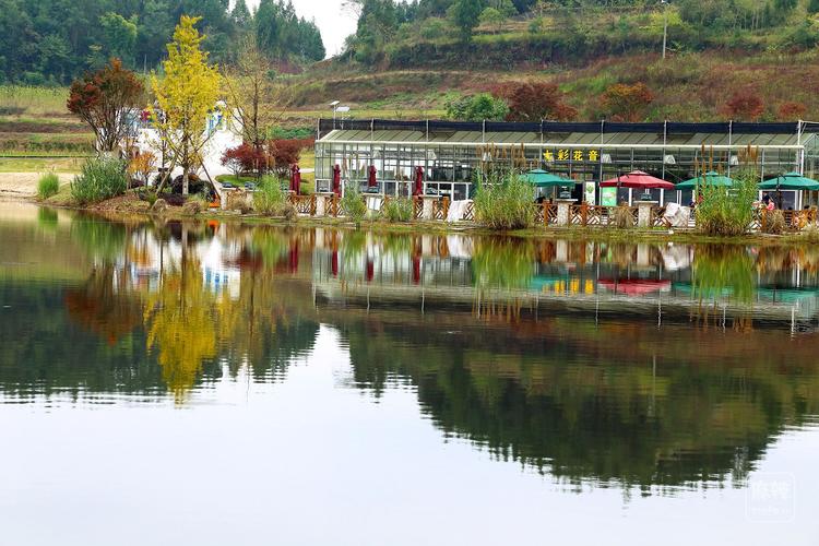 巴中 清江七彩世界游拍