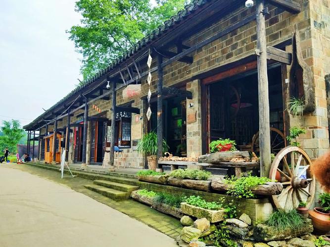 游访豫南小山村~~郝堂村故事