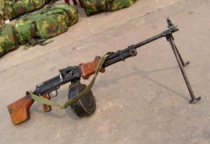 56式轻机枪