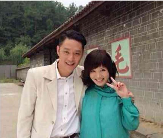 军人形象深入人心,与男友相爱20年鲜少绯闻,如今却婚姻破裂