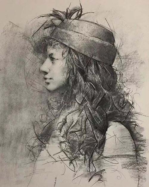 画素描用木炭条,画油画用刮刀;这组作品我看了不止3遍.