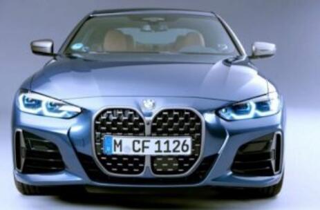 全新宝马4系双门轿跑车在今天的正式亮相前就亮相