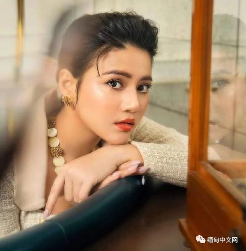 被关监狱的缅甸著名影后,在德国电影节获得最佳表演奖