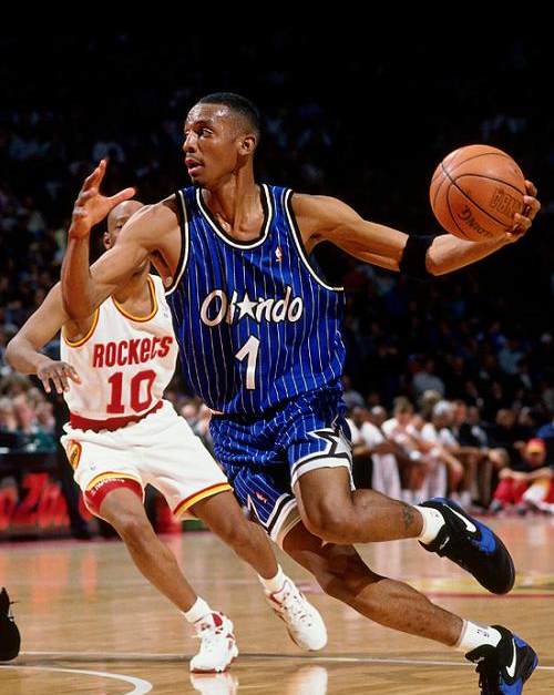 乔丹穿他的鞋子,詹姆斯模仿他的球技,便士哈达威究竟有多强?