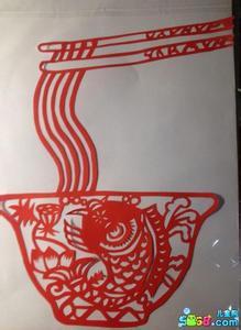 《舌尖上的中国剪纸篇》红色剪纸面条