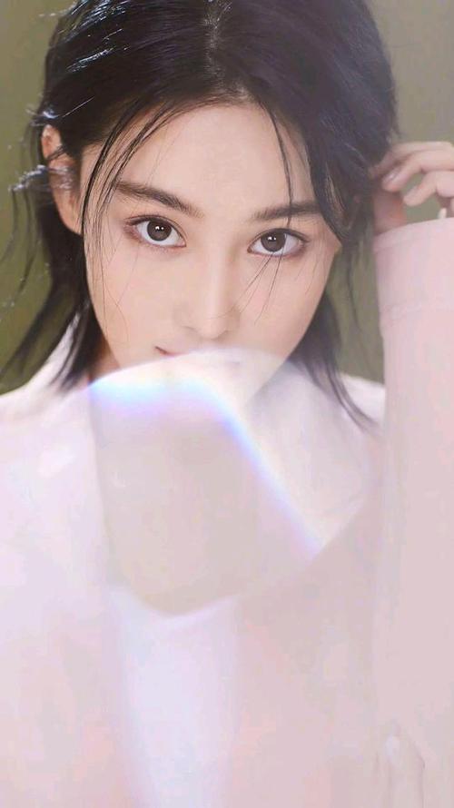 张馨予精选壁纸集