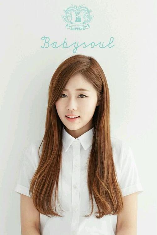 2011年11月,woollim label于推特上透露了关于babysoul的单曲计划并