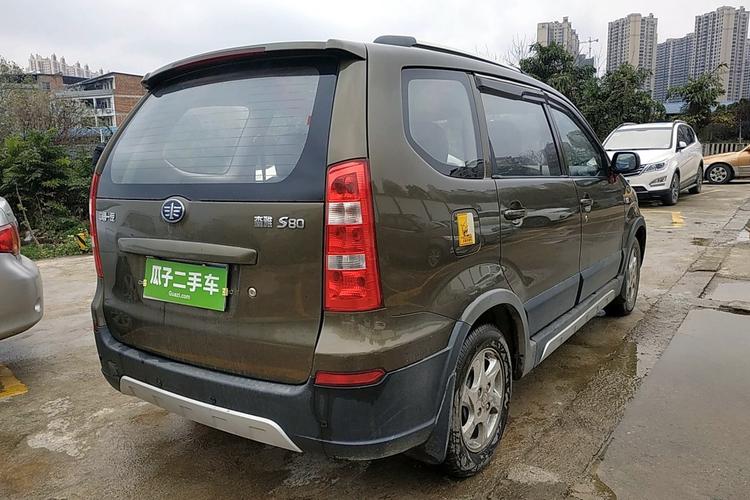 一汽 森雅s80 2011款 1.5l 手动7座都市精英版