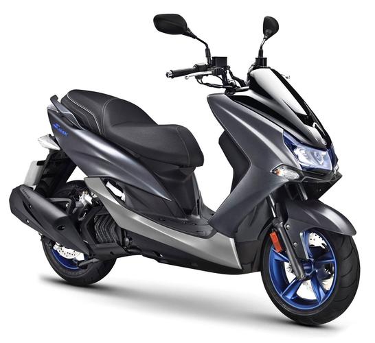 弯道表现增强了,改款smax可否让你回心转意?