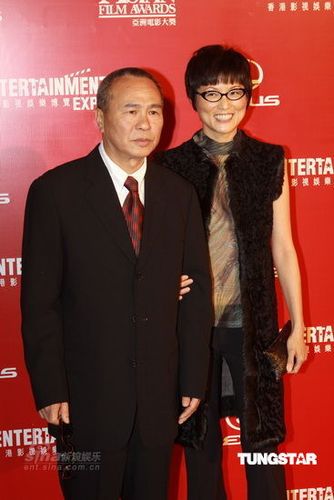 图文:亚洲电影大奖--侯孝贤彭铠立结伴亮相
