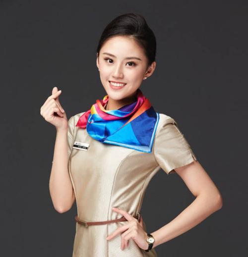 东海航空走出中国最美空姐,网友:气质秒杀众女星
