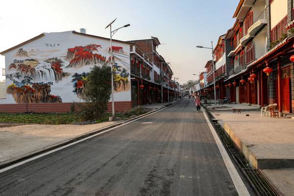 桐梓县城及6个乡镇荣获国家卫生县城(乡镇)授牌