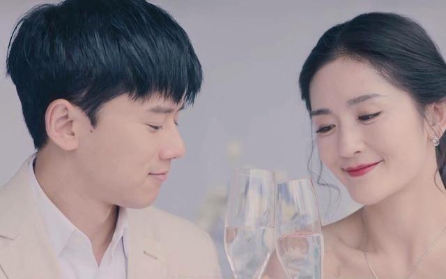 张杰谢娜于今年2月生下双胞胎女儿.