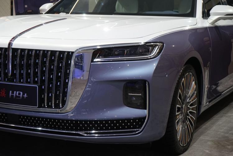 2021上海车展丨配星空车顶红旗h9白玉兰主题版发布