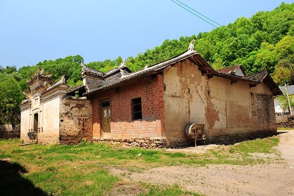 17,显圣殿 18,郧阳府学宫大成殿 19,竹山文庙大成殿 20,上庸古建筑