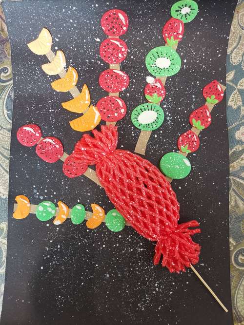 绘画《美味的糖葫芦》