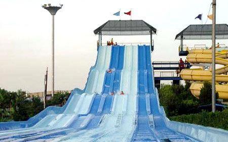 上海热带风暴水上乐园