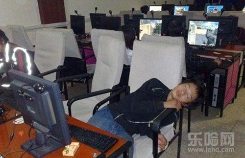 网吧猝死的原因