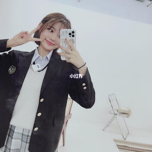 豆豆_babe: 笑死 发朋友圈从来没那么多男生赞过_春游