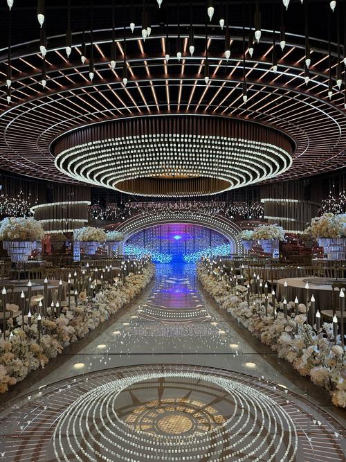 终于找到芜湖人结婚的人生酒店\n必须是同庆楼玫瑰庄园啦!