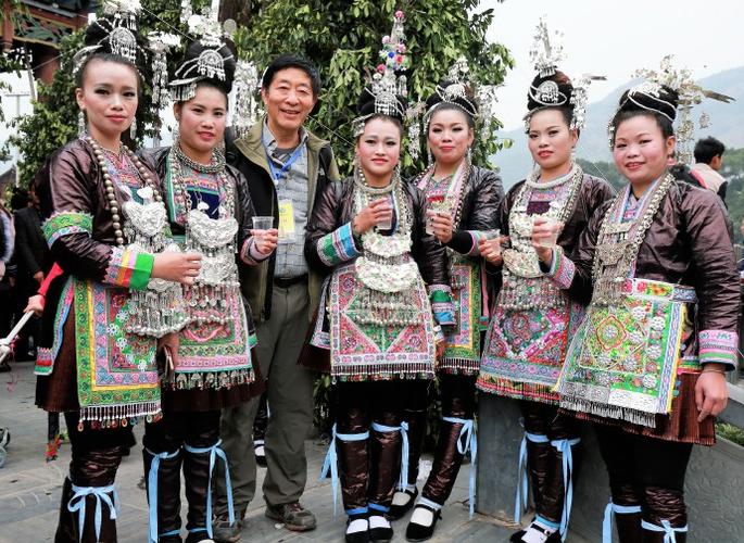 贵州民族服饰(二十八)--榕江侗族苗族服饰