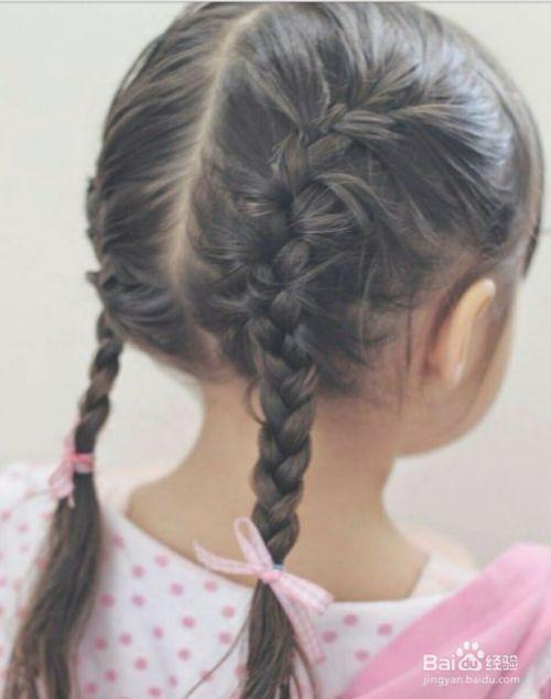 小女孩头发怎么扎好看又简单