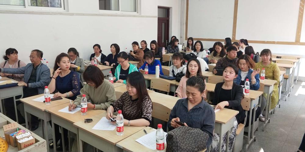 本溪市高中英语学科2019年度优秀课评比活动在本溪高中拉开帷幕