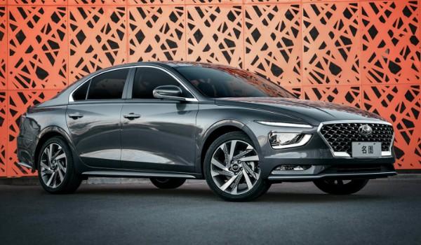 现代名图这款车怎么样空间宽敞配置丰富百公里油耗仅81l