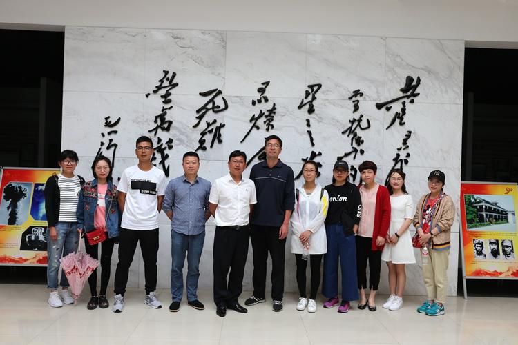 参观红色景点 - 萧山区夹灶小学 - 之江汇教育广场