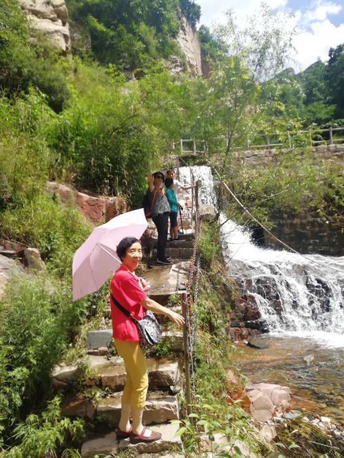 平山猪圈沟,温泉游