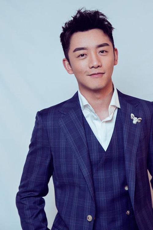 环境卫士小飞熊的相册演员郑恺