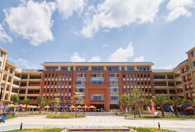 广州华南商贸职业学院丨2020华南商贸双证班