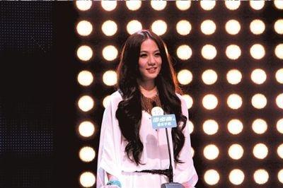 176公分美女律师微博征婚 揭非诚勿扰神级嘉宾(组图)