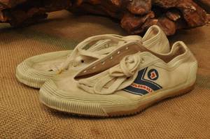 影视道具服装鞋帽607080六七八十年代白色帆布球鞋xz597怀旧复古