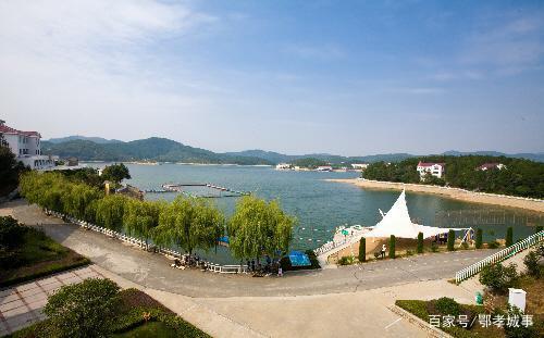 其中孝感景区有这些,共25个!分别如下: 一,湖北汤池温泉旅游景区