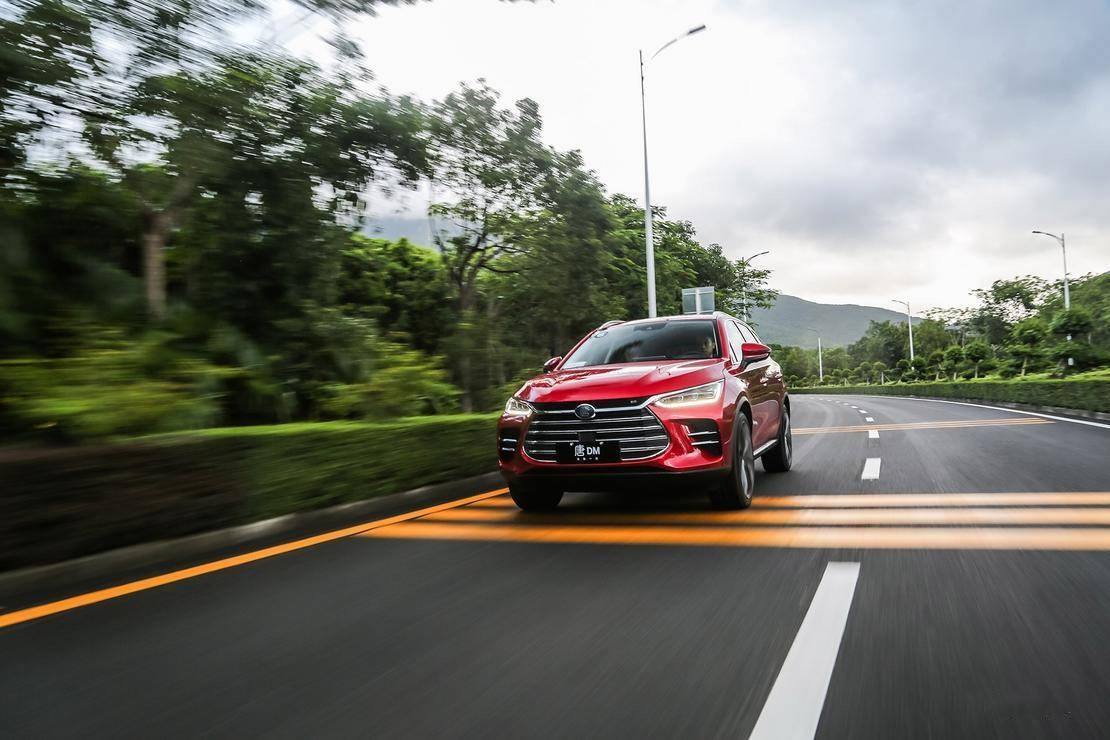 比亚迪唐2018年大改款新款相比旧款有哪些提升